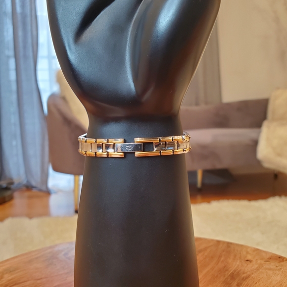 Bulova Gold and Silver Women's Watch - Picture 3 of 6